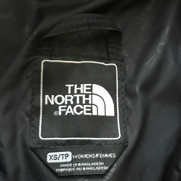 Black North Face Puffer Jacket - Picture 3 of 6